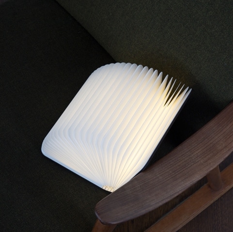 NEW! INSTORE: THE AMAZING LUMIO BOOKLIGHTS