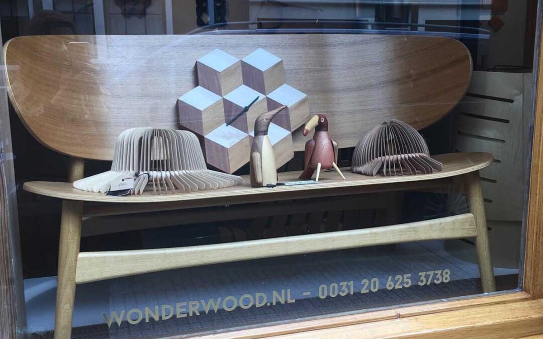 WINDOW SHOPPING | Come check them out !